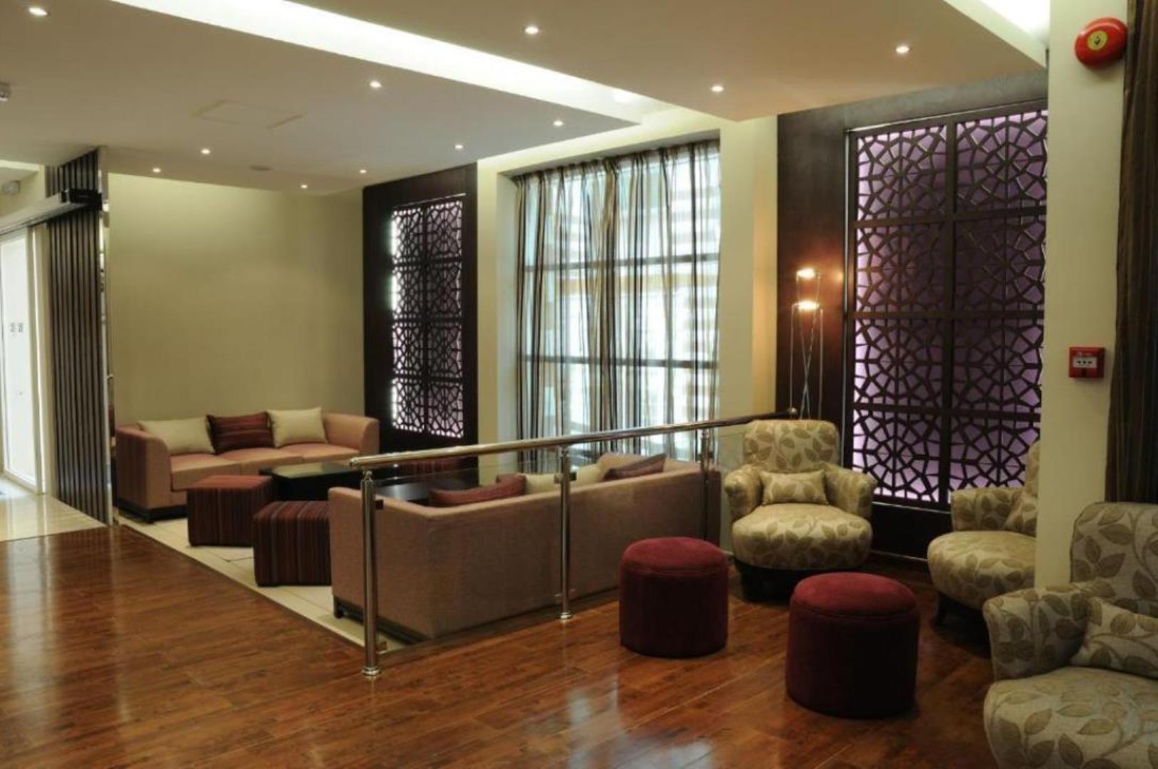 Готель Villaggio 4*